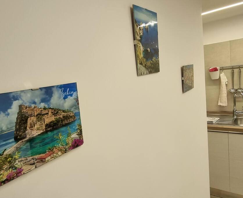 Casa Comoda E Centrale In Quartiere Storico Di Napoli Luaran gambar