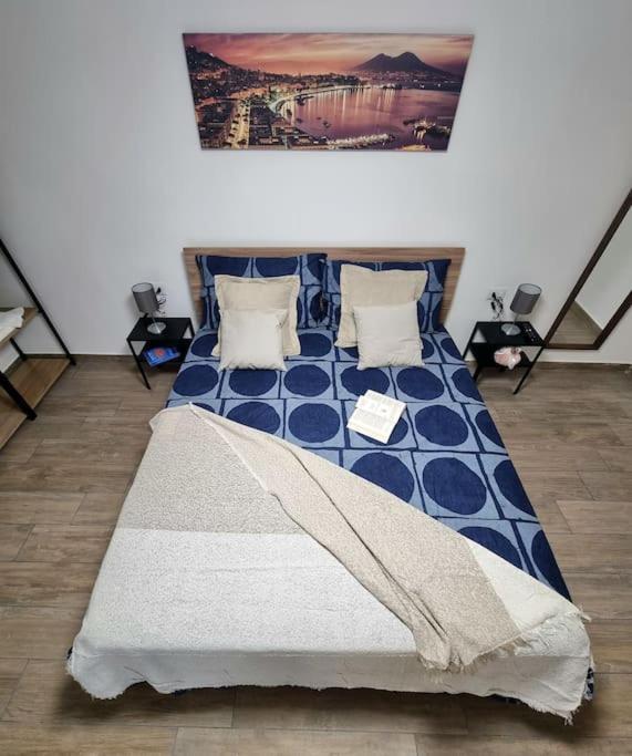 Casa Comoda E Centrale In Quartiere Storico Di Napoli Luaran gambar