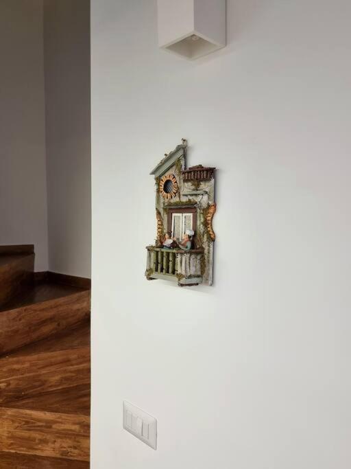 Casa Comoda E Centrale In Quartiere Storico Di Napoli Luaran gambar