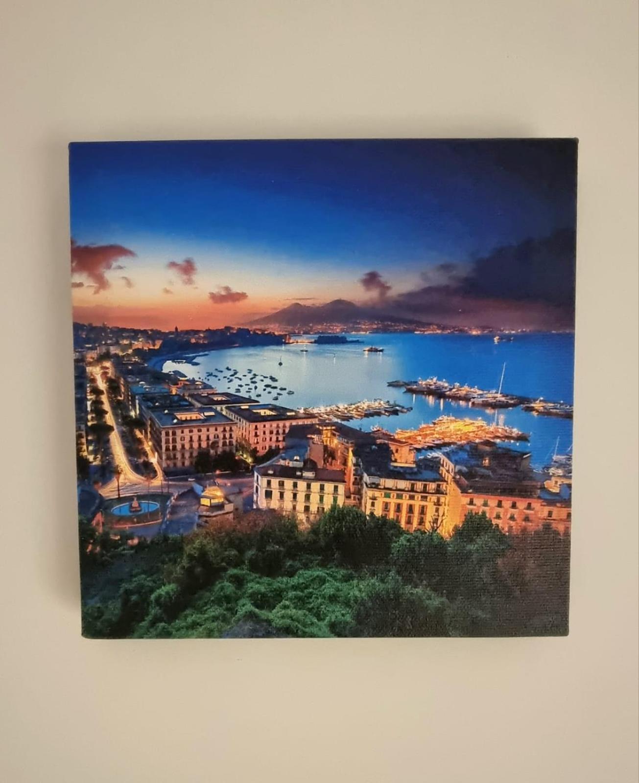 Casa Comoda E Centrale In Quartiere Storico Di Napoli Luaran gambar
